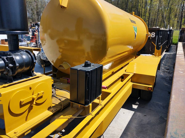 Used 2001 Vermeer E900/1400 Vacuum Excavator Trailer. REF#CFV52223