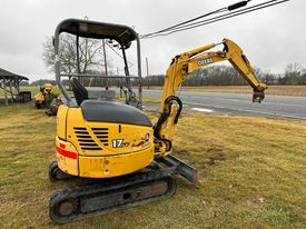 Used 2005 John Deere 17 ZTS Mini Excavator. Ref#FC012623