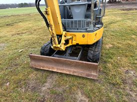 Used 2005 John Deere 17 ZTS Mini Excavator. Ref#FC012623
