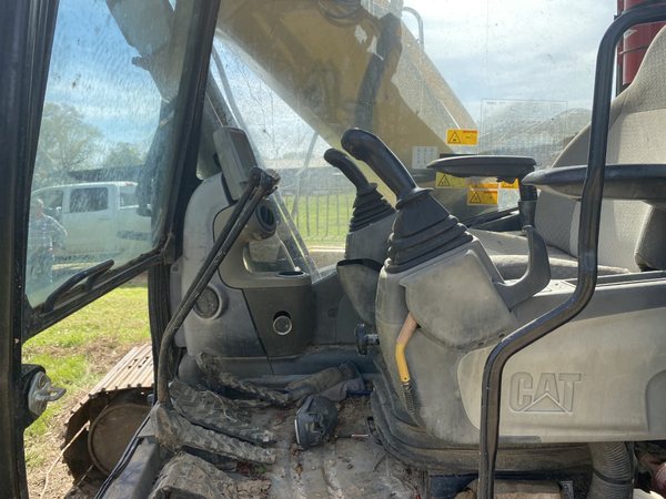 Used 2008 Caterpillar 320 Excavator. REF#CFE31423